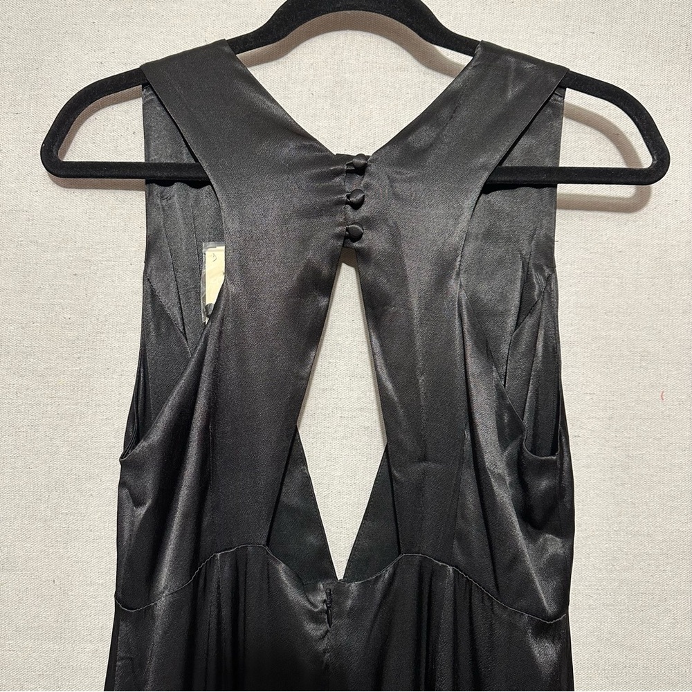NWT Forever 21 black satin slip dress - size M - Picture 4 of 7